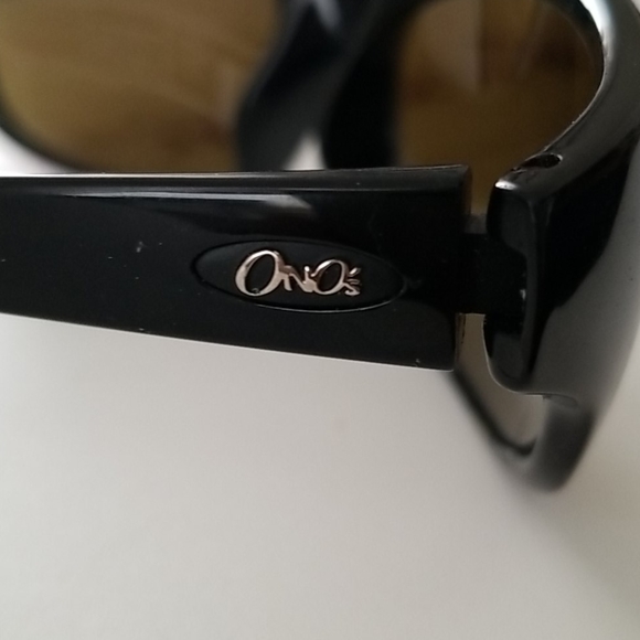 Ono's Sunglasses with Readers - Picture 3 of 5